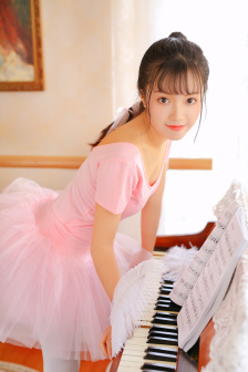 美女诱惑